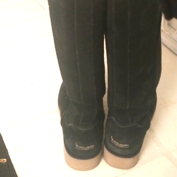 Kookaburra UGG Black Fuzzy Boots Size 6 - Picture 2 of 3